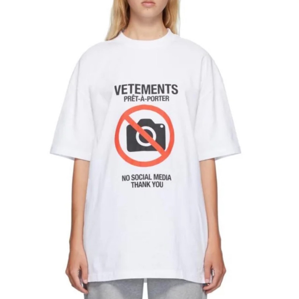 Vetements Limited Edition Anti-Social T-Shirt S